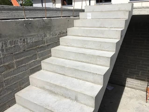 How precast concrete steps are made — and set at your Calgary entry in a single morning 2 precast steps
